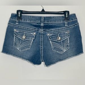 Zanadi size 9 Jean shorts